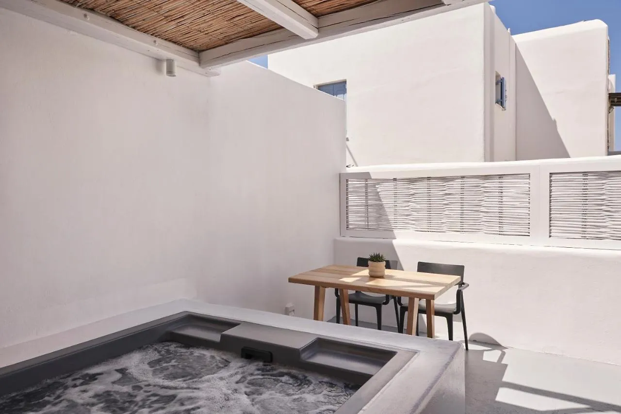 בית הארחה Mykonos Town Boho Private Luxury Suites