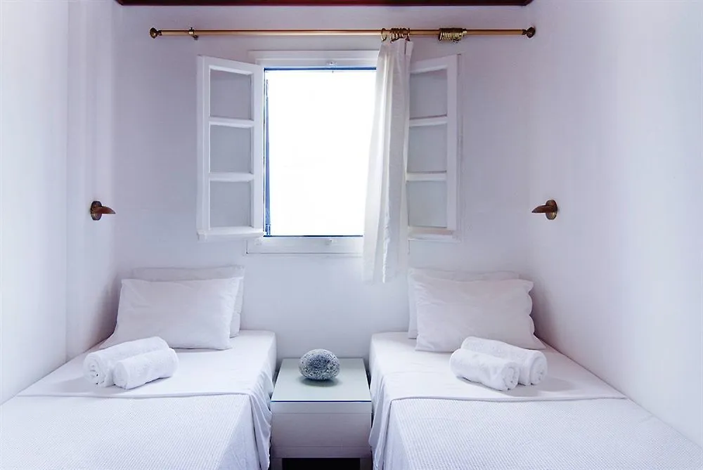 Mykonos Town Boho Private Luxury Suites יוון